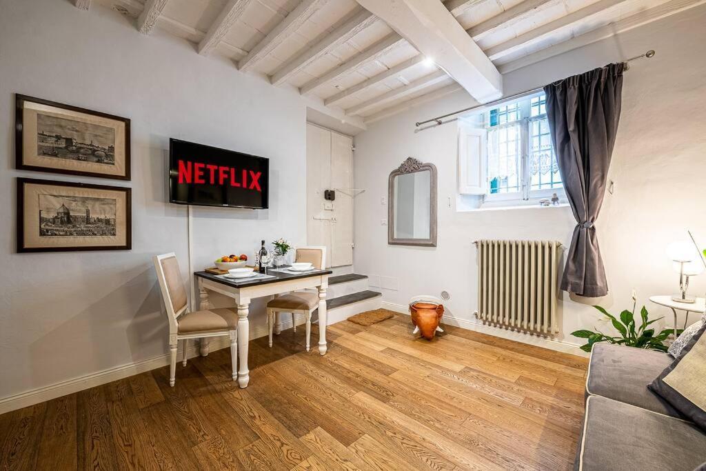Elegante Casa Ai Piedi Di Piazzale Michelangelo Apartamento Florença Exterior foto